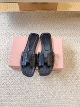 China Replica Hermes Women Shoes 105usd Only